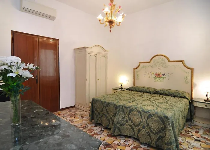 Smeraldo Apartment Grand Canal 1566C